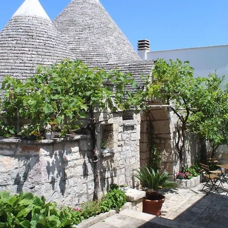 I Trulli Di Claudio * Gorgofreddo